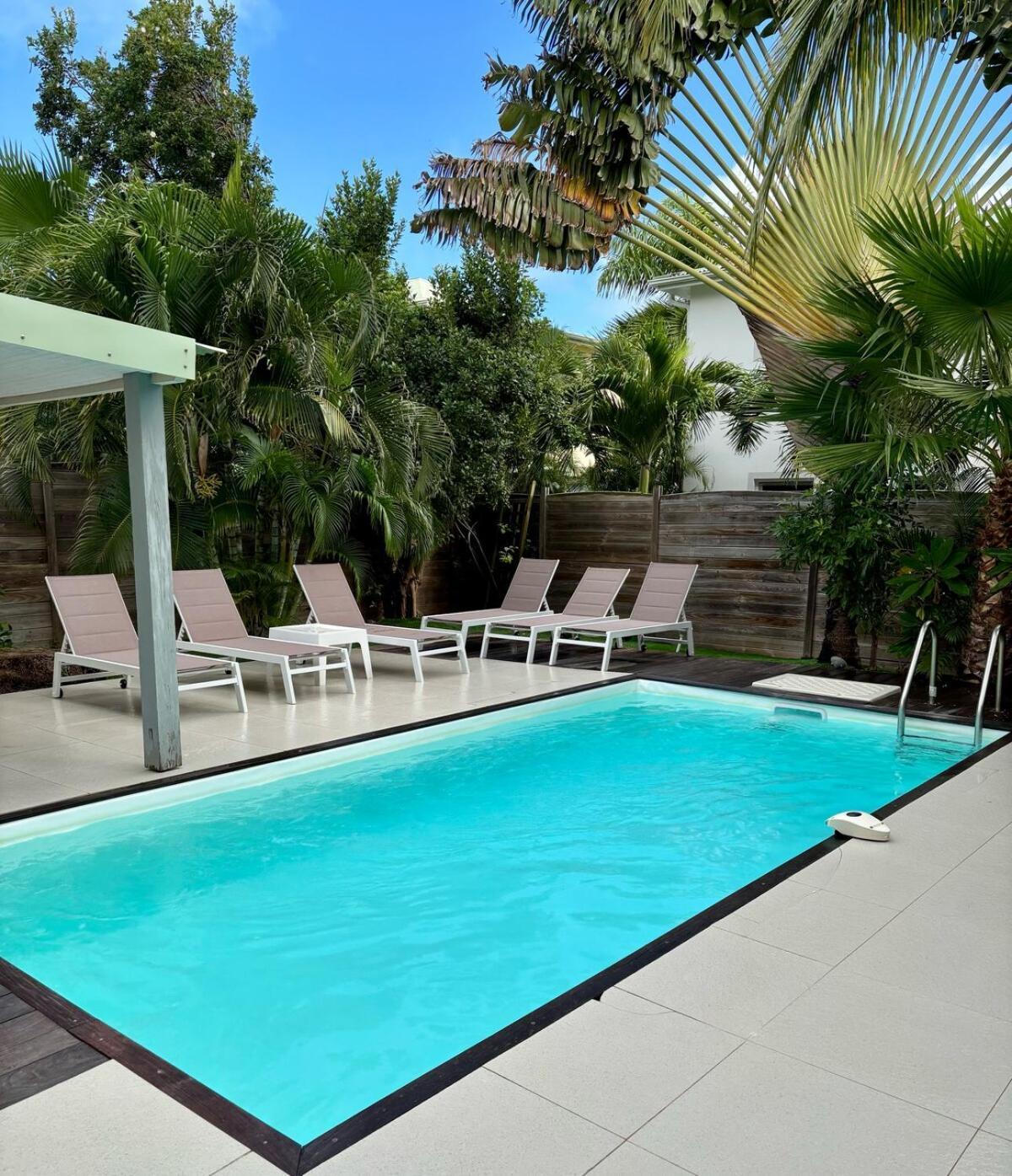 Villa Magellan, Walkable Orient Bay Beach, Private Pool Экстерьер фото